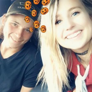 Meet your Posher, Camron